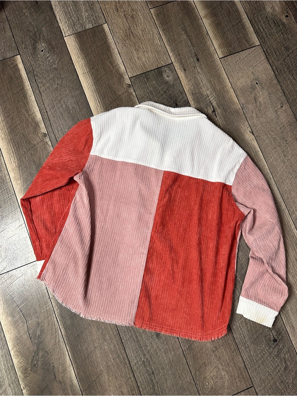 Hailey & Co Color Block Button Down - Picture 6 of 8
